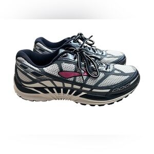 Brooks Dyad Running Shoes Women’s 8.5 Gray Pink Athletic Walking Sneakers